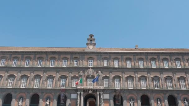 Talya Daki Napoli Kraliyet Sarayı Manzarası Piazza Del Plebiscito Daki — Stok video