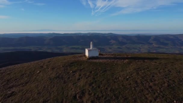 Drone Flight Mountain Top Golden Hour Incredible Views Very Nice — Vídeo de stock