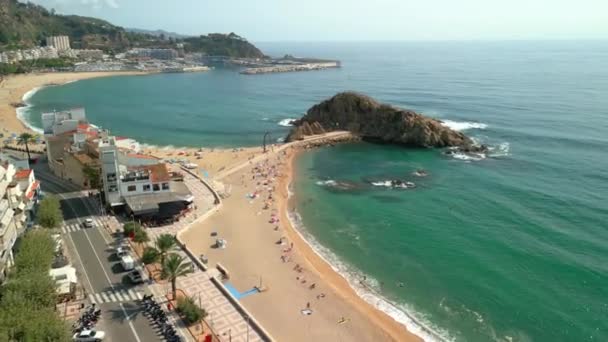 Blanes Luchtfoto Van Het Strand Palomera Playa Grande Vuurwerk — Stockvideo