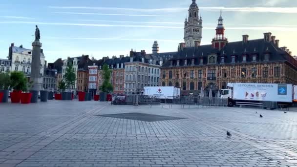 Caminando Plaza General Gaulle Por Mañana Lille Francia Dolly Adelante — Vídeos de Stock