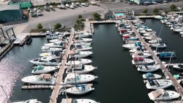 Muskegon Daki Lakeside Mahallesinde Bir Marina — Stok video