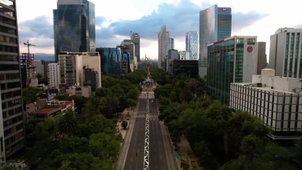 Drone Shot Front Sunset Paseo Reforma Mexico City View Monument — Vídeos de Stock