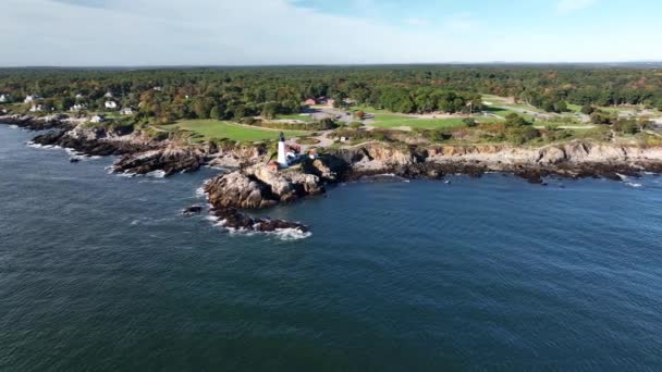 Scenic New England Coastline Rocky Shore Portland Maine Lighthouse Autumn — 비디오