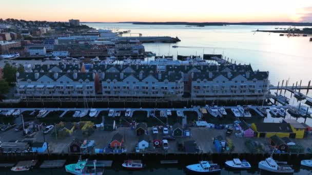Portland Maine Nascer Sol Fishermans Wharf Com Barcos Doca Marina — Vídeo de Stock