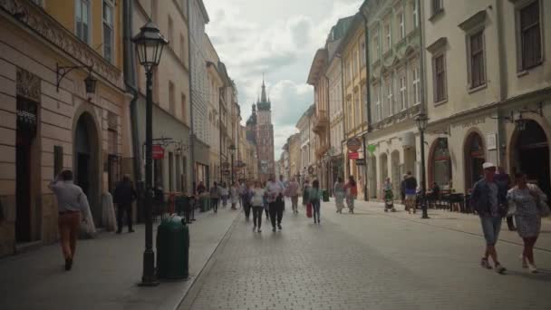 Video Numerous Pedestrians Walking Floriaska Street Also Known Florian Street — Video