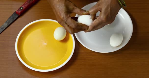 Top View Woman Peeling Boiled Egg Sharp Knife — Stock Video