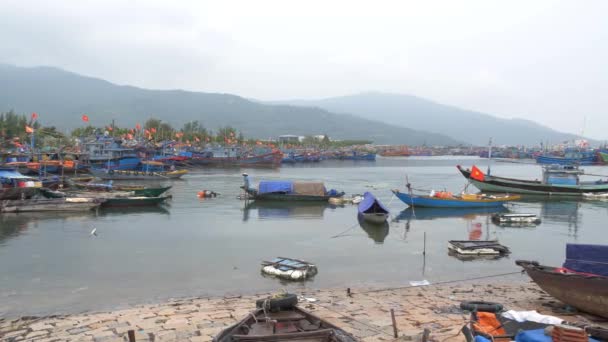 Tho Quang Fishing Port Nang City Wietnam Deszczowy Dzień Porze — Wideo stockowe