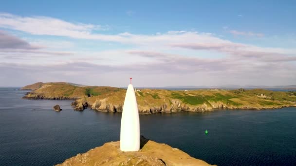 Fly Baltimore Beacon Lighthouse Sherkin Island South West Cork Ireland — Stock Video