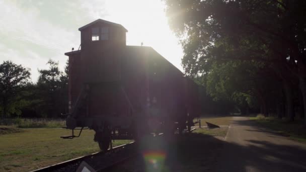 Kocsi Vonat Náci Táborban Napsütéssel Amit Holokausztban Használtak Második Világháborús — Stock videók