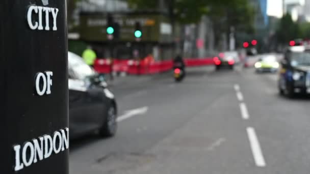 Taxi Polizia Che Entrano Nella Città Londra Regno Unito — Video Stock