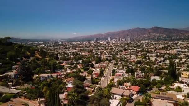 Flyghyperlapse Glendale Burbank Och Los Angeles Kalifornien Drönarvideo Förenta Staterna — Stockvideo