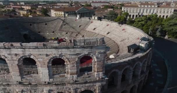 Tiros Aéreos Con Drone Mavic Cine Verona Italia Una Mañana — Vídeo de stock