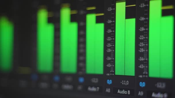 Monitoraggio Audio Misuratori Audio Multipli Sullo Schermo Vicino — Video Stock