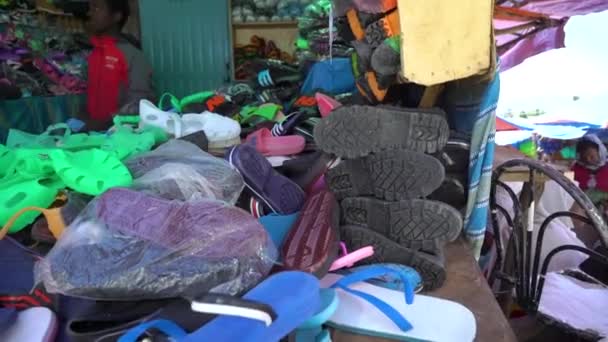 Schoenenmarkt Aan Rand Van Addis Abeba Ethiopië — Stockvideo