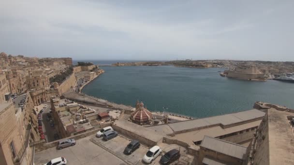 Оборонительные Стены Транспортное Движение Валлетте Мальта Время Покажет — стоковое видео