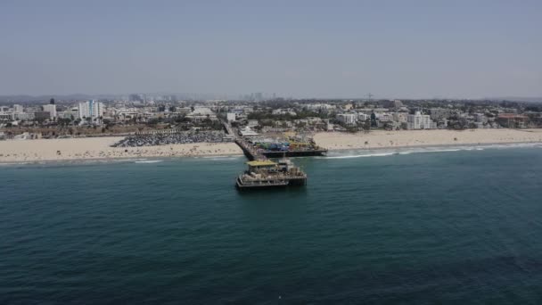 Letecký Pohled Mola Santa Monica Slavné Památky Pobřeží Kalifornie Město — Stock video