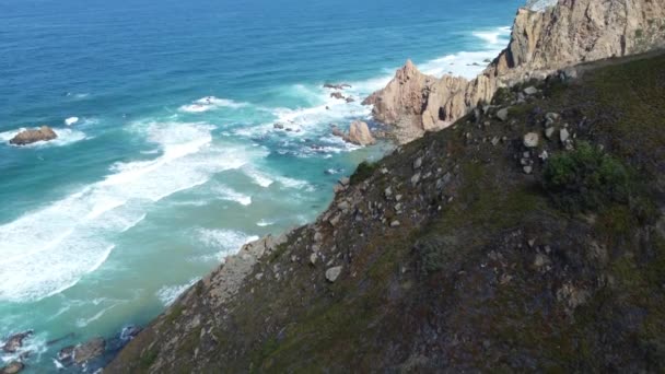 Epic Drone Flight Cliffs Atlantic Ocean Coast Waves Resolution — стокове відео