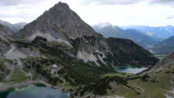 Wide Angle Establishing Aerial Shot Dramatic Mountain Landscape Nature — Stock Video