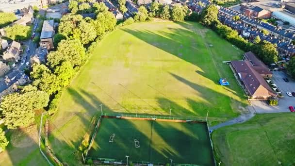 Hillsborough Park Sheffield的娱乐性天体草场足球场 — 图库视频影像
