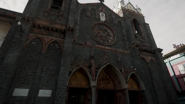 Santuario Basilica Cattolica Madonna Del Rosario Acqua Santa Baos Ecuador — Video Stock