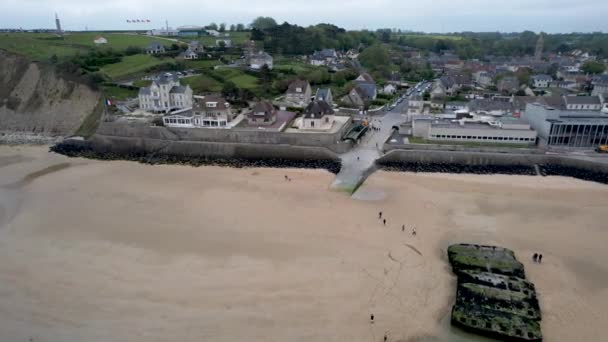 Aerial Panning View Arromanches Les Bain Normandy France Ww2 Bunkers — Stock Video