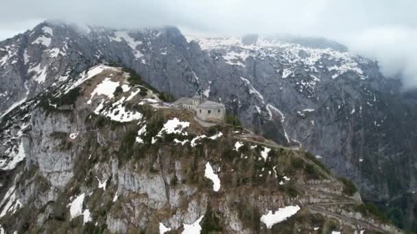 Circling Aerial View Eagle Nest Hilter Mountain Top Retreat Németország — Stock videók