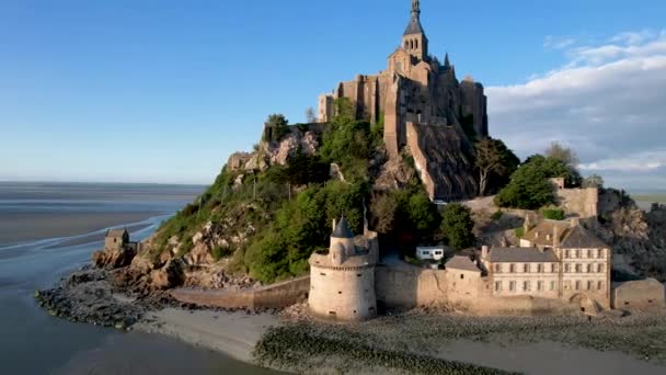 Aerial Panning Right View Mont Saint Michel Island Normandy France — Vídeo de stock