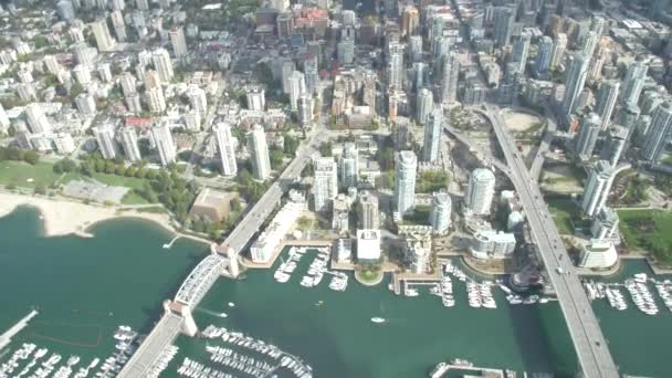 Burrard Cambie Köprüsü Vancouver British Columbia Daki Helikopterden Çekildi — Stok video