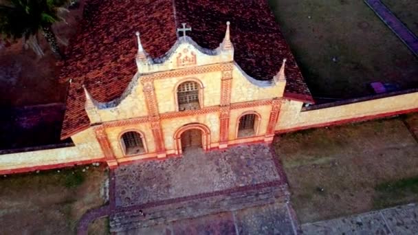チキタニアで3番目に古い伝道所であるサン チキトスは1696年に設立された キキキトスのイエズス会伝道所は17世紀後半に設立された — ストック動画