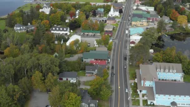 Rangeley Maine Şehir Merkezinin Çarpıcı Hava Manzarası — Stok video
