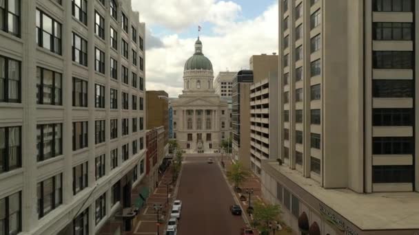 Drone Indianapolis Indiana Government Capital Building Fly Skyline Downtown City — стокове відео
