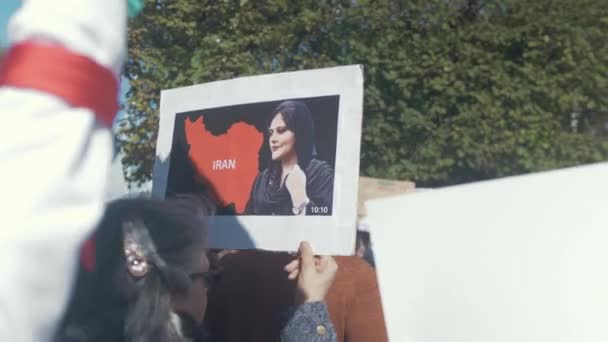 Les Manifestants Iraniens Commémorent Mahsa Amini Protestant Contre Régime Iranien — Video