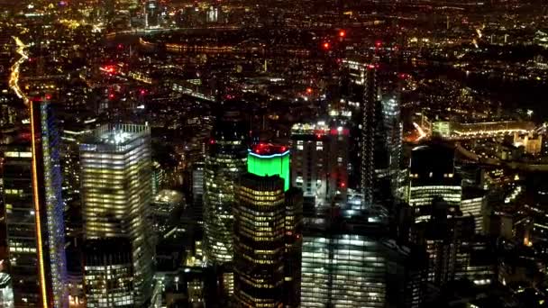 London City Towers Night Antenowe Wideo Pokazujące Nocne Oświetlenie Centrum — Wideo stockowe