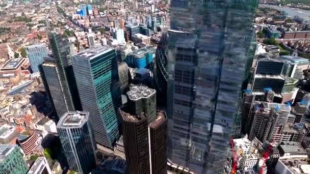Close Aerial Video City London Towers Leadenhall Nat West Tower — Stock Video