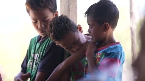 Children Daily Activities Kupang Ntt Enjoy Joking Friends Indonesian Portrait — Stock Video