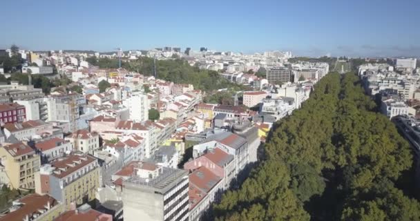 葡萄牙里斯本阳光普照的空中轨道图 — 图库视频影像