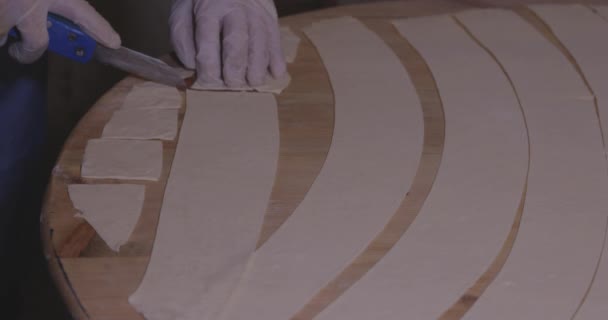 Chef Gloves Cutting Dough Traditional Khinkali Dumplings Georgia Close — Vídeo de stock