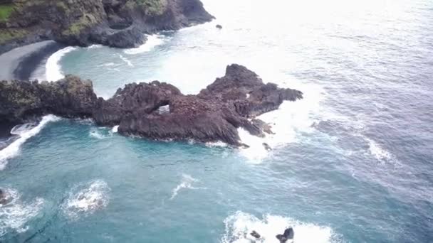 Drohnenaufnahmen Vom Seixal Strand Auf Madeira — Stockvideo