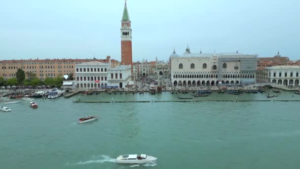 San Marco Havalimanı Rialto Köprüsü Venedik Talya Daki Kanallar Bulutlu — Stok video