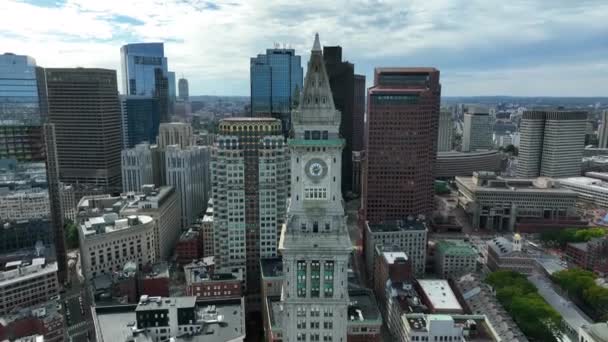Bostońska Panorama Aerial Cofania Ujawnić Dzielnicy Finansowej Nowoczesnych Drapaczy Chmur — Wideo stockowe
