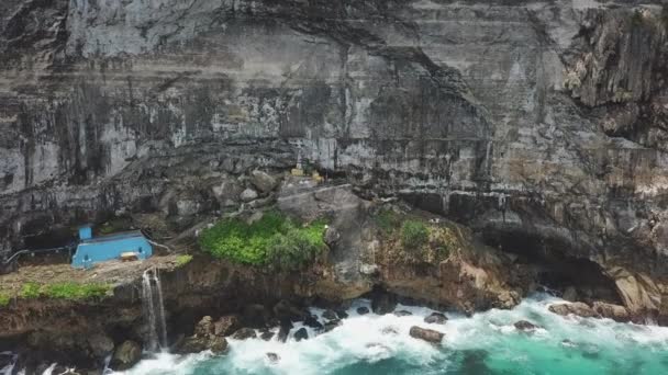 Peguyangan Waterfall Base Pura Segara Kidul Cliff Stairs Bali — Stock Video