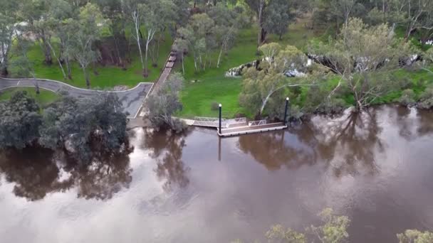 Inclinação Aérea Para Baixo Vista Sobre Rio Swan Inundado Perth — Vídeo de Stock
