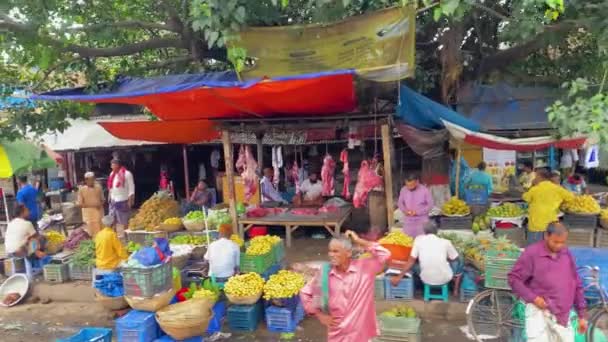 Τοπική Ανοικτή Αγορά Στο Μπαγκλαντές Κατάστημα Φρούτων Και Κρέατος Ντόπιους — Αρχείο Βίντεο