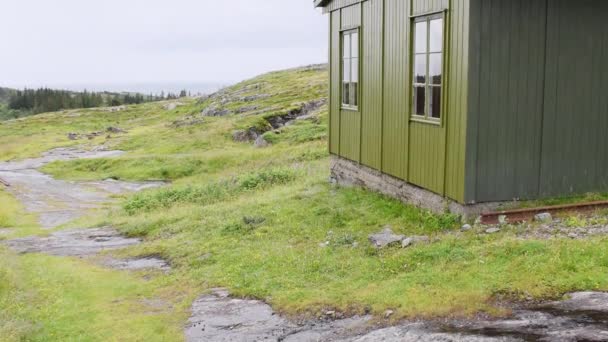 Tweede Wereldoorlog Oude Duitser Maakte Barakken Hut Noord Noorwegen Atlantische — Stockvideo