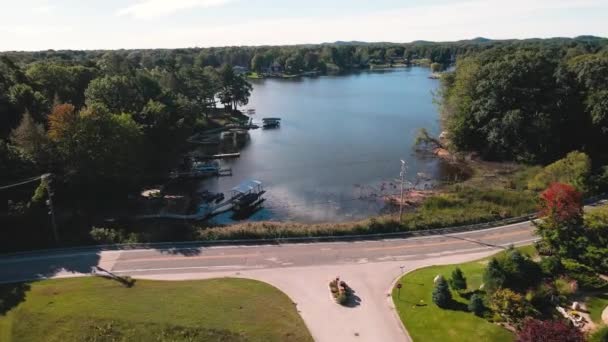 Ponto Aterragem Vista Tiro Sobre Água Mona Lake — Vídeo de Stock
