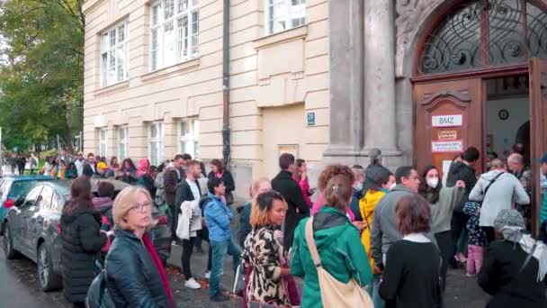 Brazilian Citizens Line Vote Abroad Munich German Brazilians Munich Long — Vídeo de stock