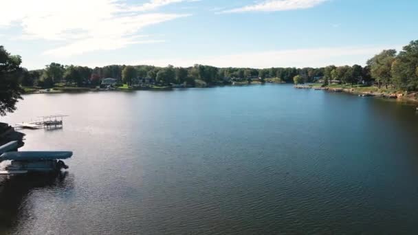 Ponto Vista Estilo Piloto Mostrando Uma Volta Sobre Mona Lake — Vídeo de Stock