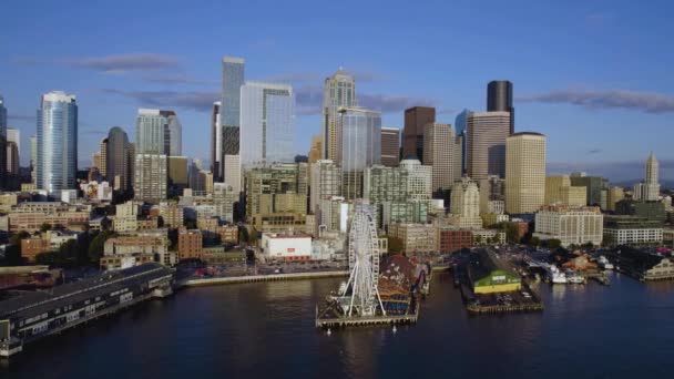 Aerial View Central Waterfront Seattle Washington Usa Circling Drone Shot — Vídeos de Stock