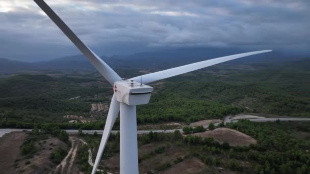 Close Aerial View Orbiting Stationary Wind Turbine Overcast Barcelona Mountain — 비디오