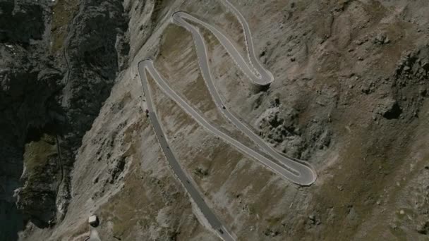 ステルヴィオ峠のドローン映像 イタリア人Alp ドロマイト — ストック動画